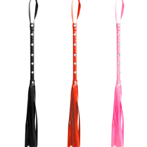 spike seven whip